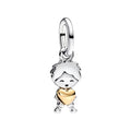 Kleiner Held – Charm Junge mit Herz