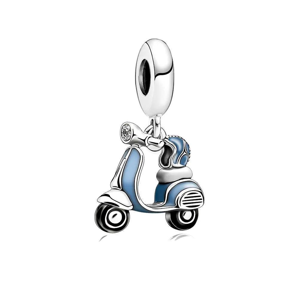 Vespa Blau – Charm
