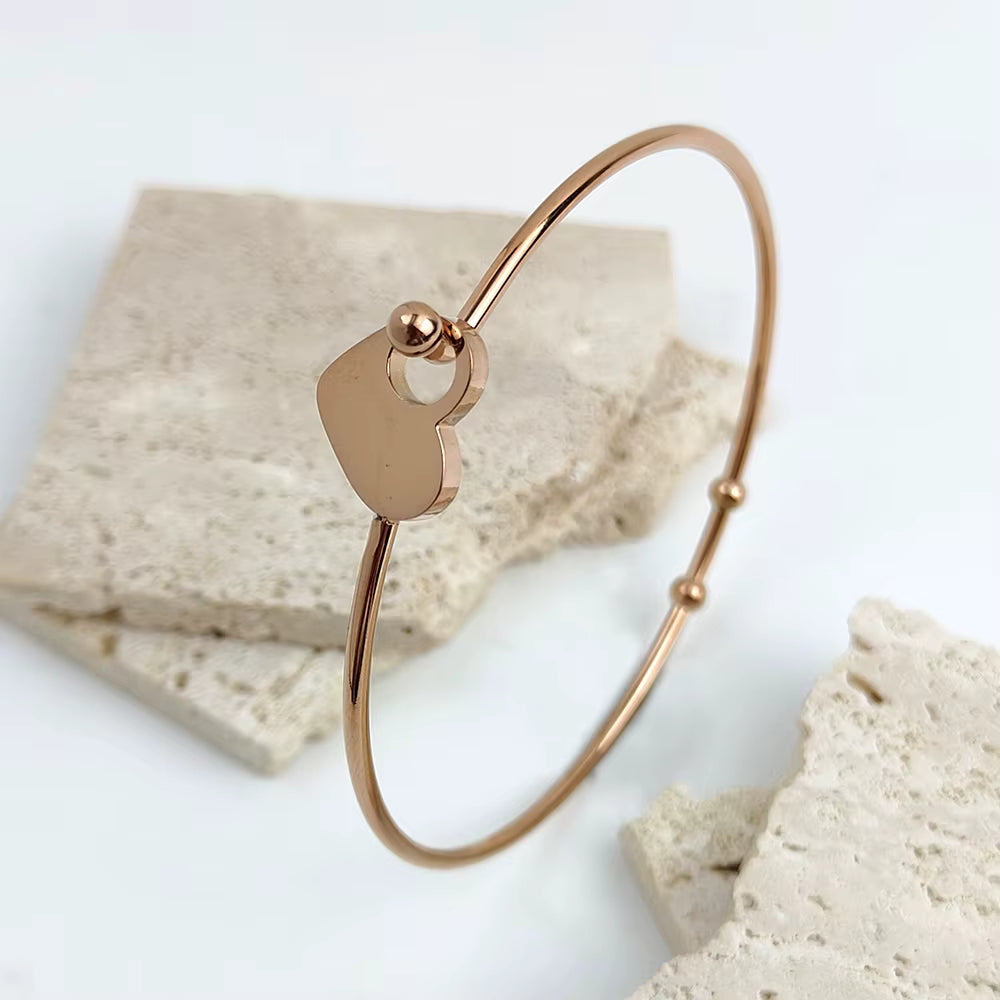 Pure Love – Herz-Armreif