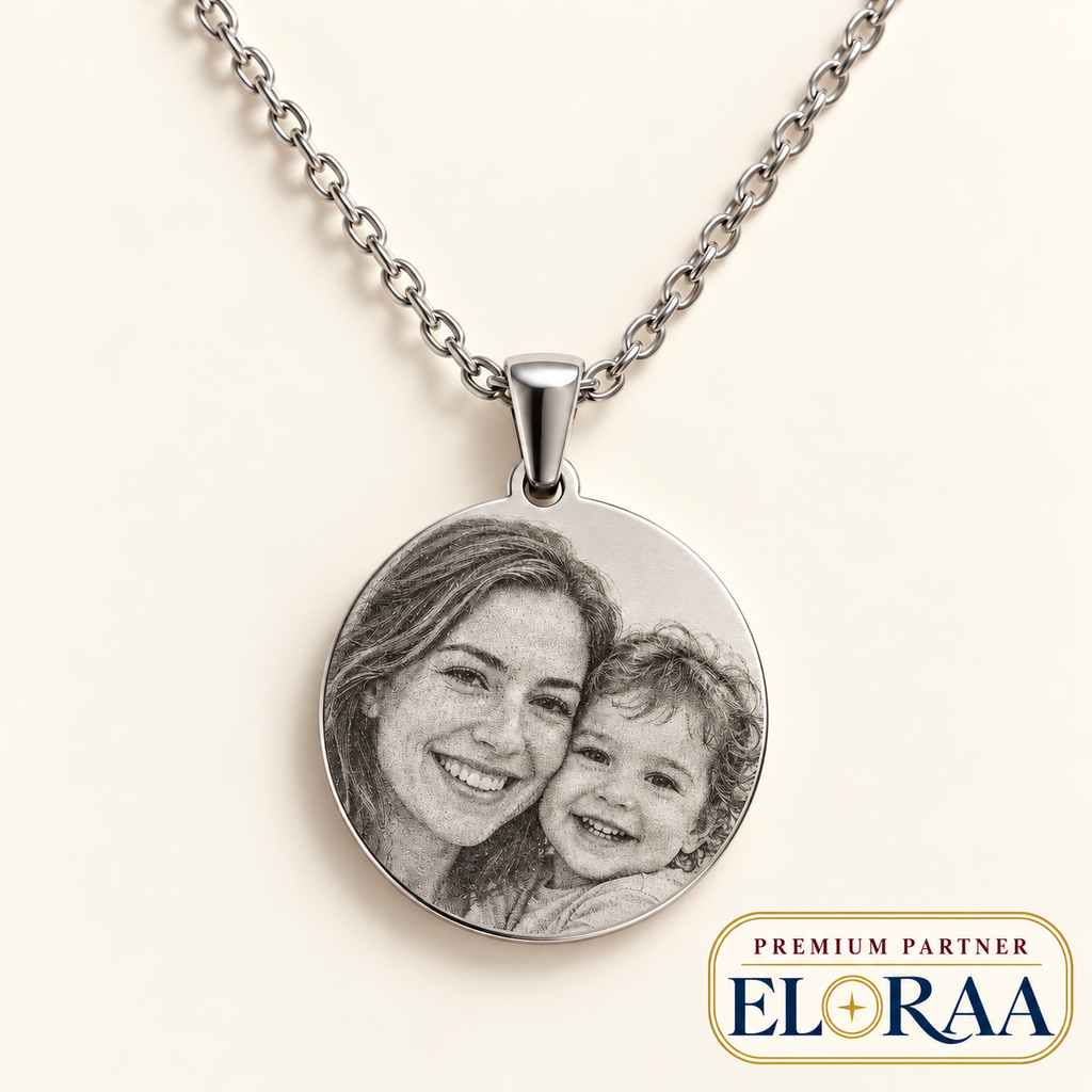 Personalisierte Kette mit rundem Anhänger – Foto & Gravur